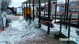 Tuig in Aalten: vernieling wachtruimte bij station Aalten