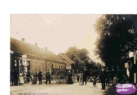 Oplossing zoekplaatje uit 1914: grensversperring Aalten-Hemden.