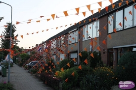 Aalten kleurt langzaam Oranje voor WK-voetbal 2014
