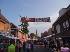 Gezellige Zomeravondbraderie in Dinxperlo