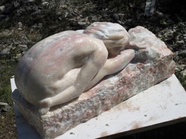 Expositie van beelden in hardsteen uit Noorwegen