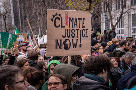 Bustocht naar de klimaatmars in Amsterdam
