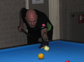 BC Bousema voor de topper naar Cues&Darts/Xtreme