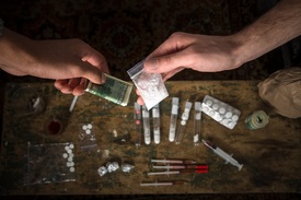 Drugshandel in woning Groenlo aangepakt